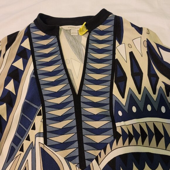 Women's Long sleeve Geometric dress, size M (6 - 8 ), just above the knee - Picture 2 of 5